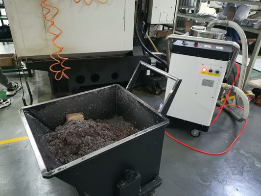 Centrale di lavorazione CNC Pulizzatore del serbatoio del liquido di raffreddamento 220V Sistema di filtrazione del liquido di raffreddamento della macchina