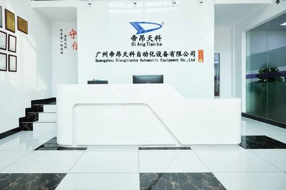 Macchine per la rimozione automatica di scorie per macchine per la rimozione CNC