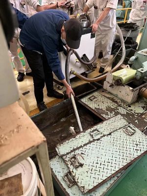 Sistema di filtraggio CNC per la pulizia degli scorie