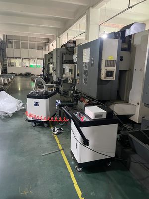 Pulizia di serbatoi di liquido di raffreddamento CNC